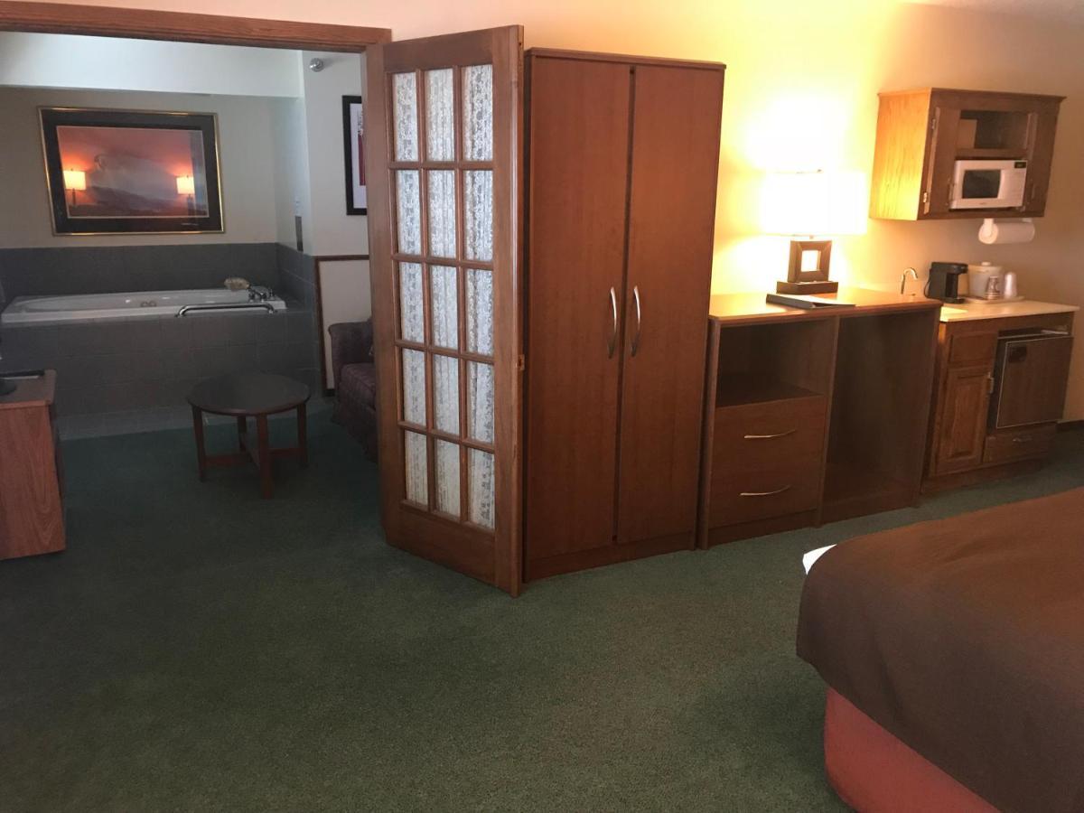 Americinn By Wyndham Blackduck Exterior photo